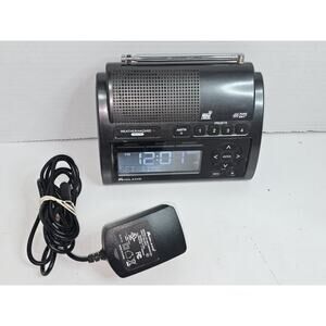 Midland WR400 NOAA Emergency Weather Alert Radio w/ AM FM Radio Nice Condition